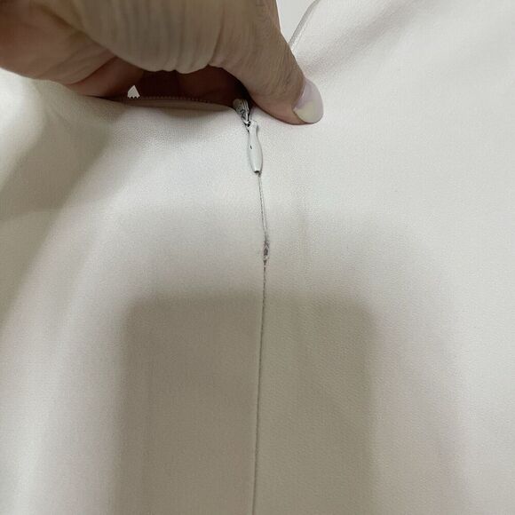 ALEXIS off white ruffle hem tiered sleeve mini dress size XS - Picture 7 of 9